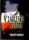 V záblesku světla ant.