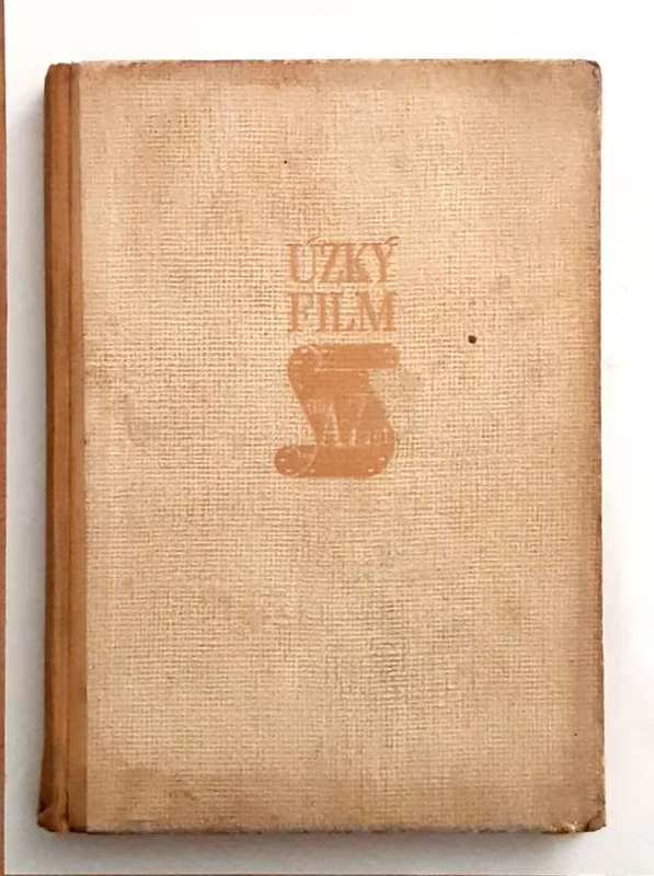 Úzký film od A-Zet