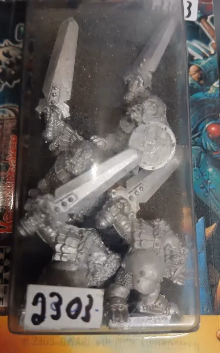 Chronopia 2303: Dwarf Vulture Swordsmen