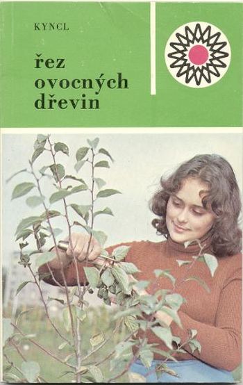 Řez ovocných stromů